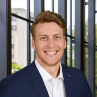 800+ "Luke P." profiles