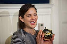 Marion cotillard, adam driver musical annette to open the 2021 cannes film festival the first trailer for the new musical was released today after it was announced it would open the 74th cannes. Marion Cotillard Is Woman Of The Year Harvard Gazette