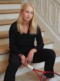 Clara tauson vs camila giorgi. Clara Tauson Height Wiki Age Instagram Wta Earning 2019