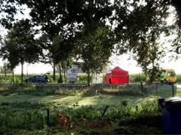 Het lichaam van conings zou gevonden zijn in het dilserbos, waar al wekenlang naar hem werd gezocht door politie, parket en het leger. Tiener 14 Overleden Na Aanrijding In Evergem De Standaard Mobile