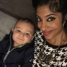 Deepa Das (shadeeps)