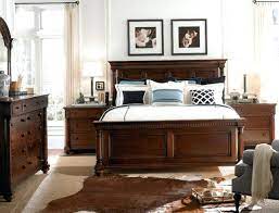 Thomasville Bedroom Furniture Discontinued Thomasville Bedroom Furniture 1994 W Thomasville Furniture Bedroom Dark Bedroom Furniture Traditional Bedroom Design