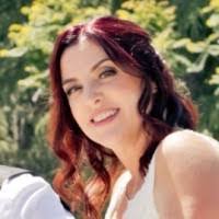 Kat Rosas's Instagram, Twitter & Facebook