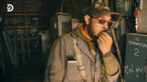 Tony Beets' son, Kevin Beets, is fed up with his dad trying to micromanage him and his team. He'd prefer if his dad would take a step back and let him run