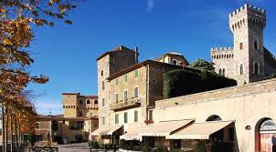 La struttura è situata a 1 km dal centro città. San Casciano Dei Bagni Thermalkurort In Der Toskana Toskavista