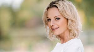 Bares für Rares": Susanne Steiger zeigt sich privat und ungeschminkt