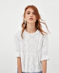 Zobrazhennya 2 Z Top Iz Azhurnoyu Perforaciyeyu Ta Volanami Vid Zara Embroidered Clothes Tops Cutwork Embroidery