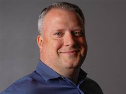 Alum Establishes $10K Scholarship for Student-Athletes