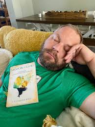 Guess what?! Books are here!! 📚 💥👊🏻Sooo excited for launch day