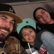 Why do people ignore Hoopa's Holes in Pokemon Unite?