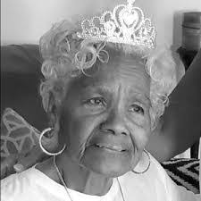 Brenda Barrows's Instagram, Twitter & Facebook