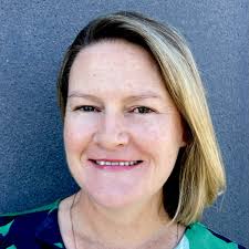 Carolyn Young (@CarolynYoungWk)