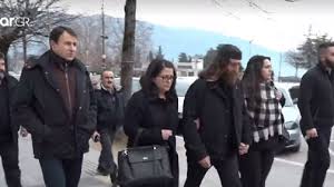 Μετά από έξι χρόνια παλεύω για τη δικαίωση των αξιών του. 3espase Se Klamata O Pateras Toy Baggelh Giakoymakh Binteo
