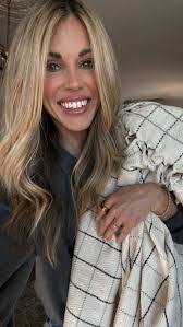 Adrian Beach's Instagram, Twitter & Facebook