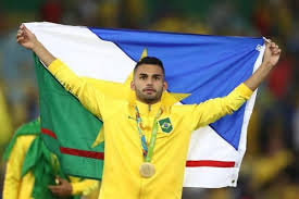 A seleção brasileira campeã olímpica no rio de janeiro está entre os times que vão concorrer ao prêmio laureus, o oscar do esporte. Thiago Maia E Convocado Para Selecao Brasileira Pre Olimpica Folha De Boa Vista