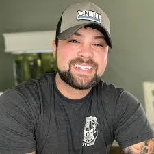 Ian Nault (@iannault)