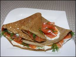Galette De Sarrasin Au Saumon Fume Recette Ptitchef Recette Galette De Sarrasin Recettes De Cuisine Galette Saumon