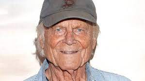 Terence Hill ya Tiene Más de 80 Años y su Vida es Triste - YouTube