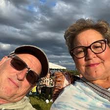 Ebony Robles's Instagram, Twitter & Facebook