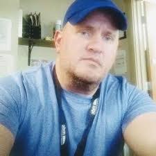 Forrest Mount's Instagram, Twitter & Facebook