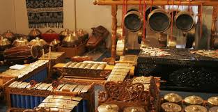 Cara memainkannya adalah dengan dipukul. 45 Alat Musik Tradisional Dari Berbagai Daerah Di Indonesia