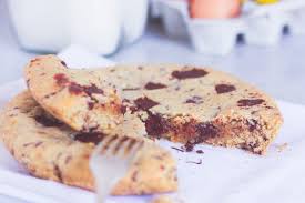 Cookie Geant Mi Cuit Cookies Et Biscuits Recettes De Cuisine Delicieux Desserts