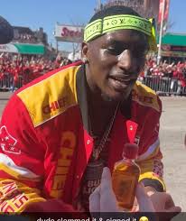 may my cap fly as high as my dreams 🎓 Special congrats to my sister @ danielle.leek for graduating as well as the rest of the graduates of 2023..  time really does fly