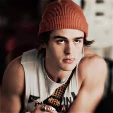 Luke Patterson Hidden Live Wallpaper