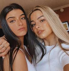 Pin By Litsa Mandela On Dixison In 2020 Addison Dixie Famous Girls