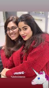 Your favourite dance anthem is here to make you groove and the queen of hearts is ready to slay. Janhvi Kapoor Universe A Twitter Janhvikapoor In Makeup Artist Tanvi Burkar S Instagram Story Https T Co Eicnp9ktjm Twitter