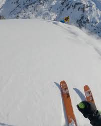 A group of teenagers borrow a car, unaware that gangsters have stashed mob money in it. Midiafilm Dedication Freeride Ski Movie 2018 Trailer Facebook