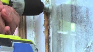 Maybe you would like to learn more about one of these? Remove Glazing From Wood And Metal Windows With Oscillating Tool Even If The Glass Is Not Broken Youtube