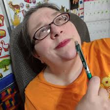 Rachel Roden's Instagram, Twitter & Facebook