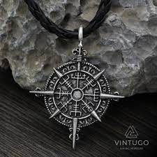 Vintugo Posted To Instagram Vegvisir Compass Is The Norse Symbol Of Protection The Ancient Mens Accessories Jewelry Viking Jewelry Mens Accessories Necklace