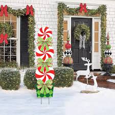 Outdoor diy candyland christmas decorations. Buy Oriental Cherry Candy Christmas Decorations Outdoor 44in Peppermint Xmas Yard Stakes Giant Holiday Decor Signs For Home Lawn Pathway Walkway Candyland Themed Party Red White Green Online In Turkey B07xyp6qkq