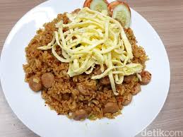 Inilah kenapa banyak orang yang nasi goreng. Bikin Nasi Goreng Sosis Yang Enak Gampang Ikuti Saja Langkah Ini
