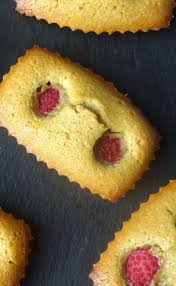 Recette Financiers Pistache Framboise 750g Recette Gateaux Et Desserts Framboise Pistache