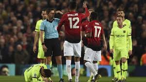 Share the best gifs now >>>. Jika Tak Mampu Hentikan Messi Lukai Dia