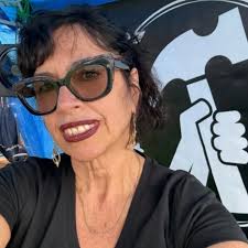 Thanks to @thegoddessmercado and @thelibros_lincolnheights for hosting us  for the second annual @eastlosbookfestival ! @flowersongpress publisher  @edward_vidaurre joined his new press mates @writerchickmama and  @donatomartinez1 alongside editor-in ...