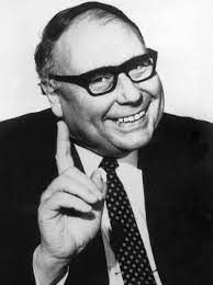 Für viele von uns gehören zu den prägendsten kindheitserinnerungen die an das fernsehen. Heinz Erhardt Heinz Erhardt Erhardt Komodianten
