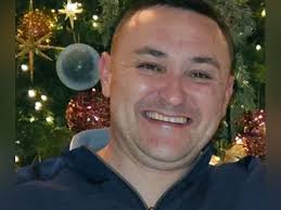 Locals pay tribute to 'man of people' as funeral takes place of adored  Dublin shopkeeper Jamie Dutton