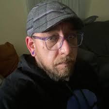 I just read that Mike Coppage passed away.