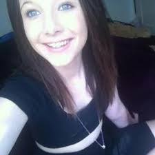 Ashlee Gordon's Instagram, Twitter & Facebook