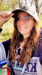 Leanne Baird's Instagram, Twitter & Facebook