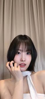 Momo Instagram update. FULL SCREEN WALLPAPERS. DM/PM me to get 60000 HD  Twice photos.