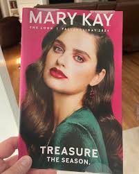 Miranda Nolan (@glowupgracefully) • Instagram photos and videos