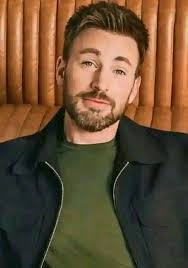 Tom Pajak's Instagram, Twitter & Facebook