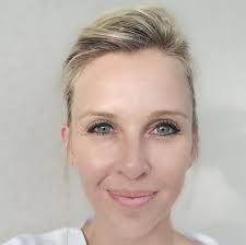 Sandra Bartolotta's Instagram, Twitter & Facebook