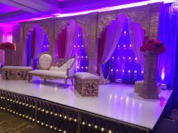 However, you can choose red, green and gold colors from the mughal palette. Kas Decor On Twitter Congratulations To Ahsan Trish Beautiful Mughal Theme Wedding Design And Full Coordination By Kas Inspirations