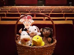 É um poeta , ficcionista , dramaturgo, autor de obras de pedagogia e de investigação pediográfica. Figo Lampo Celebra Dia Da Crianca Com Peca De Teatro A Nova Historia Do Coelhinho Branco